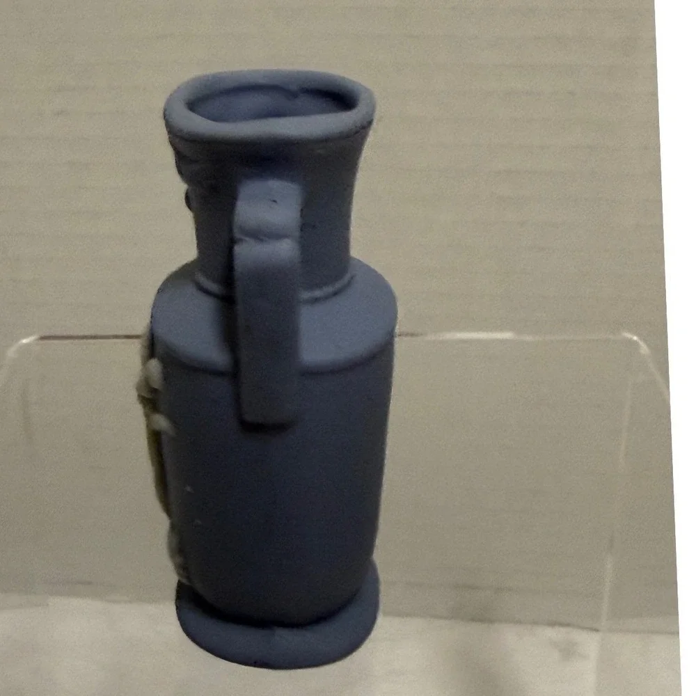 Unbranded miniature jasperware